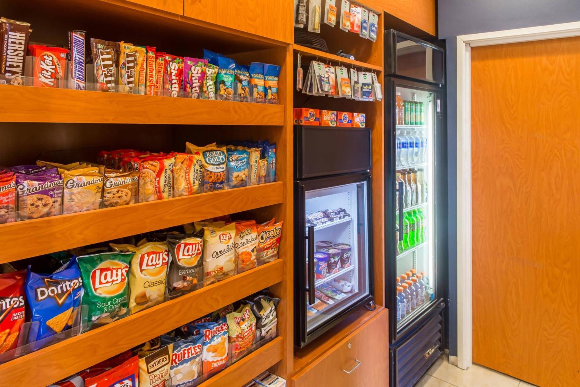 Fairfield Inn & Suites Canton Норт-Кантон Экстерьер фото